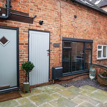 Stunning Ashbourne Town Centre Cottage Near Alton Towers Peak District Dovedale Exterior photo