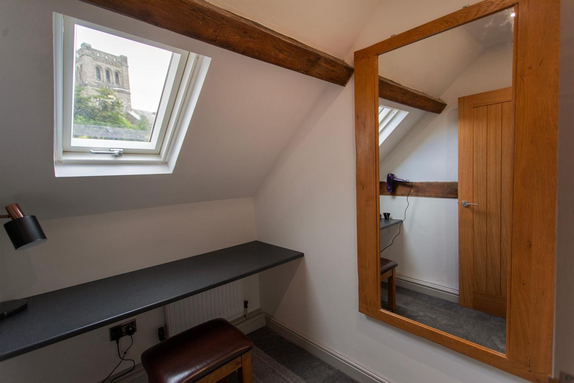 Stunning Ashbourne Town Centre Near Alton Towers Peak District Dovedale Holiday home